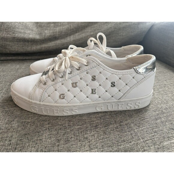 Guess Gladiss Sneakers Womens 9.5 Silver Accents Guess Spell Out White - Picture 7 of 12
